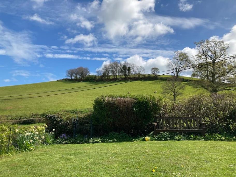 Charming Countryside Cottage Ground Floor Apartment In Combeinteignhead Devon Bishopsteignton Dış mekan fotoğraf